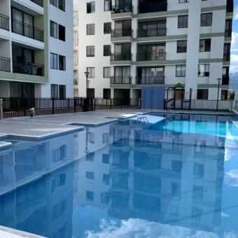 APARTAMENTO BALCONES DE GARUPAL