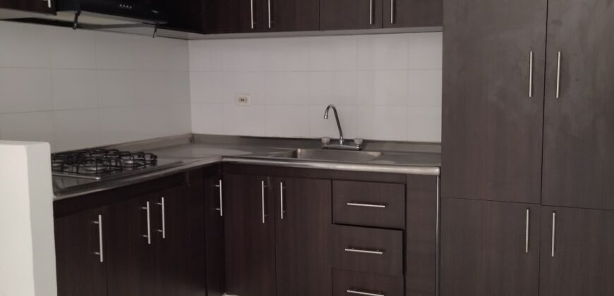 CASA CONJUNTO CERRADO SANTILLANA