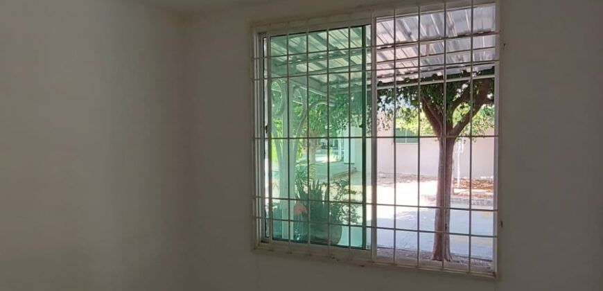 CASA CONJUNTO CERRADO SANTILLANA